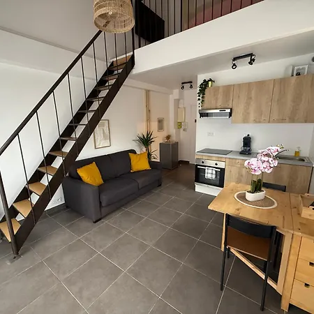 Appartement Superbe F2 Duplex Proche Paris & Disneyland